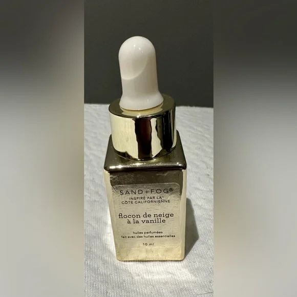âšNewâšSAND+FOG:Diffuser Oil:vanilla snowflakeđȘ·MixâNâMatch:1 for $11 or 2 for $18đȘ· - Picture 2 of 3